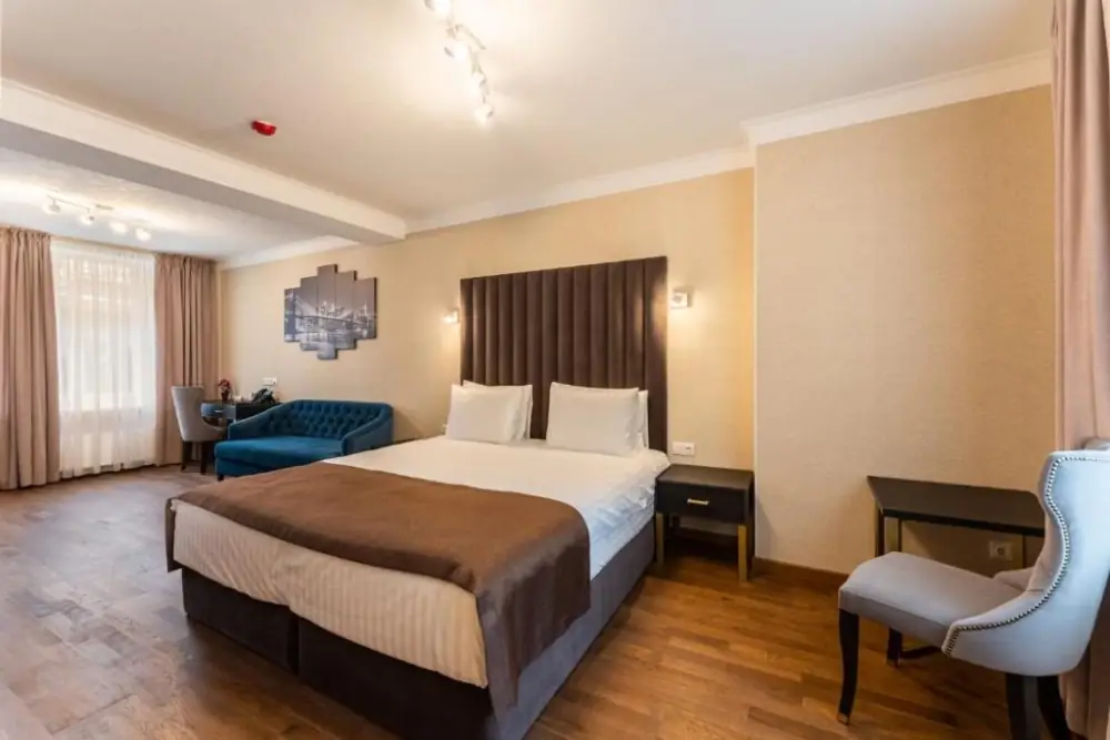 Junior Suite at Old Riga Plaza Hotel